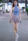 596x854
