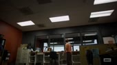 712x400