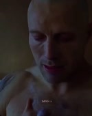576x730