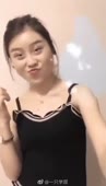 320x556