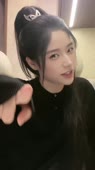 608x1080