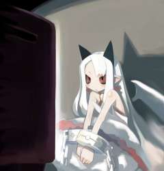 907x942