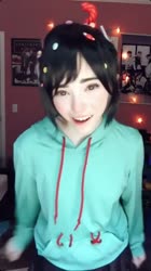 608x1080