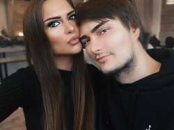 1080x810