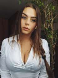 809x1080