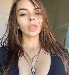 941x1024