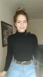 576x1024
