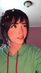 608x1080