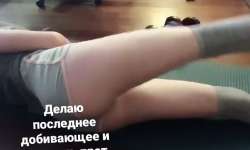 702x423