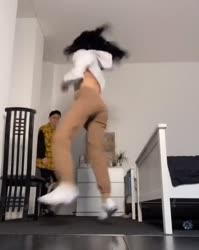540x676