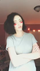 608x1080