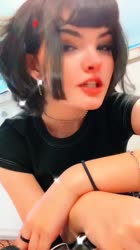 576x1024