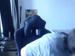 380x286
