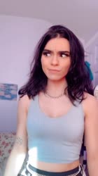 576x1024
