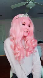 576x1024