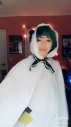 608x1080