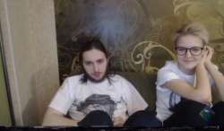 693x407