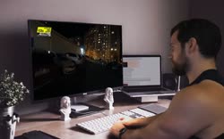 880x550