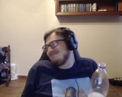 270x214