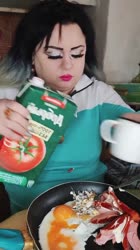 576x1024