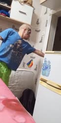 356x716