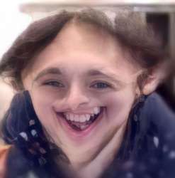 292x295