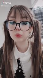 576x1024
