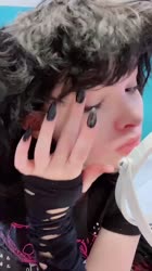720x1280