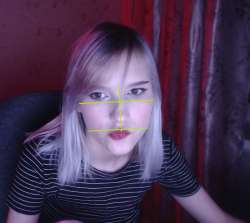 812x727