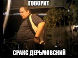 490x370