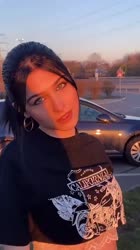 576x1024