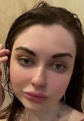 346x498