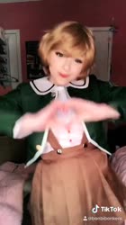 608x1080