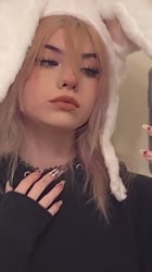 576x1024