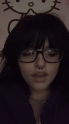 576x1024