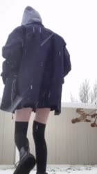 576x1024