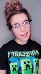 576x1024
