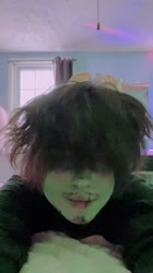 720x1280