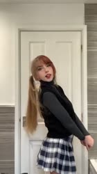 576x1024
