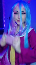 720x1280