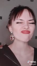 576x1024