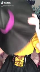 608x1080