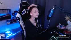 1337x750