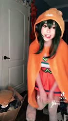 608x1080