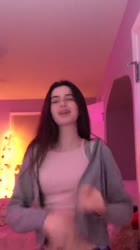 576x1024