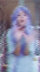 576x1024