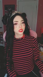 576x1024
