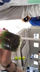 720x1280