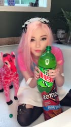 576x1024