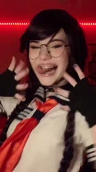 720x1280